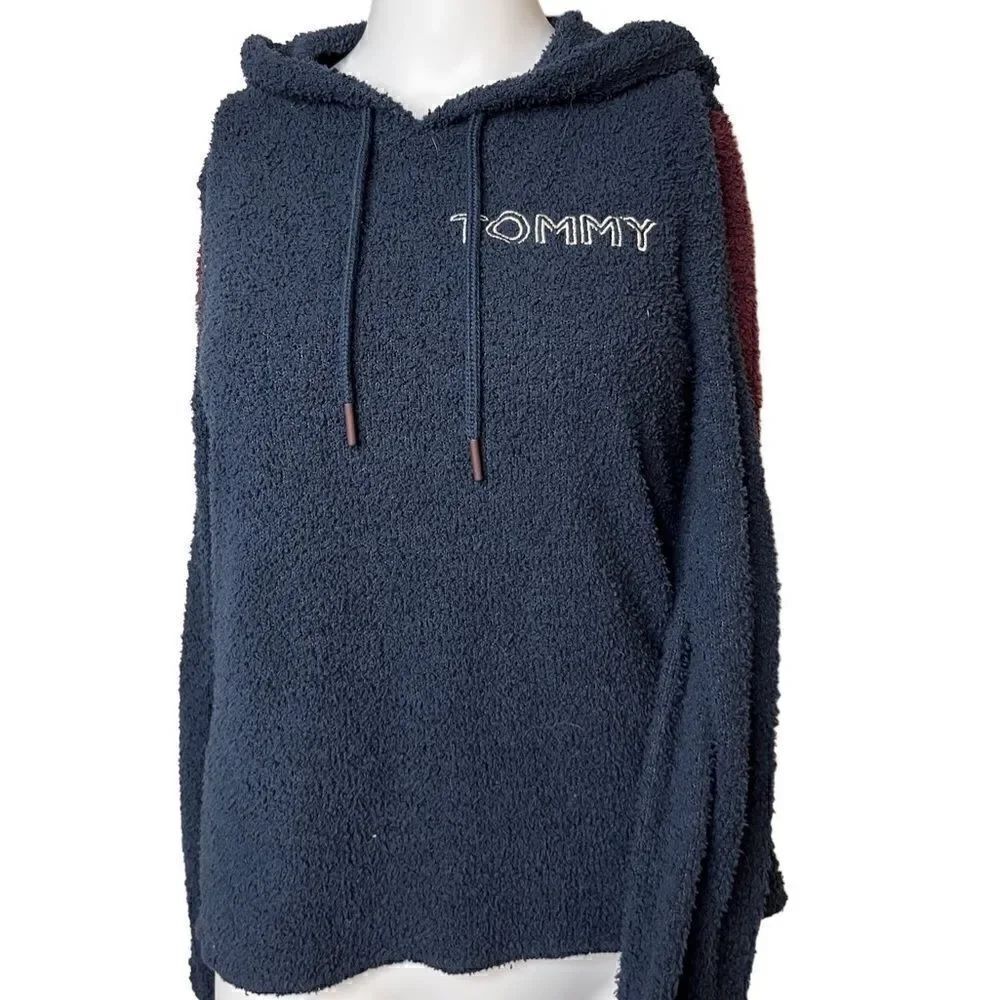 Tommy Hilfiger Terrycloth Pullover Hoodie Navy Blue and Red Size Small